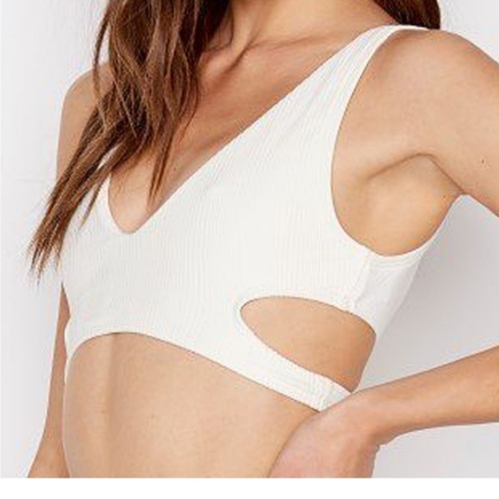 RIS-K SWIM - White “Journey” Cut Out‎ Bikini Top - NWT